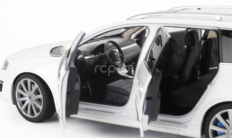 Nzg Volkswagen Passat Variant R36 V6 Sw Station Wagon 2010 1:18 Bianc0 Caramella - Bílá