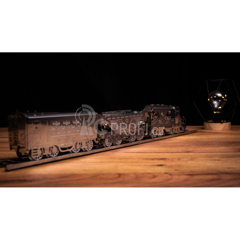 Ocelová stavebnice Heavy Loco