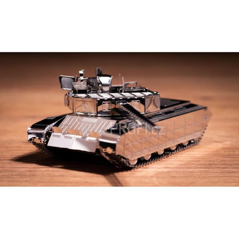 Ocelová stavebnice tank Oplot T-84