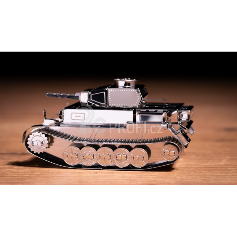 Ocelová stavebnice tank Pz.Kpfw. II Ausf.G