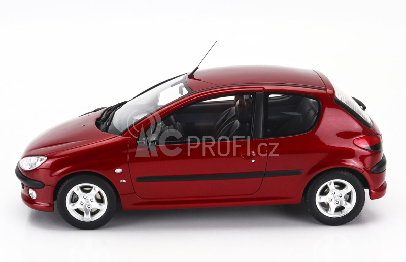 Otto-mobile Peugeot 206 S16 1999 1:18 Red