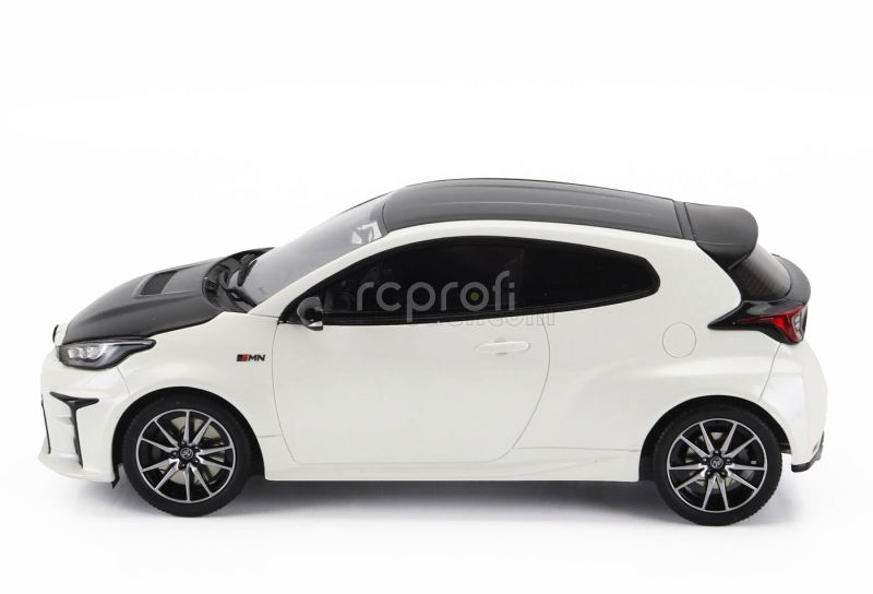 Otto-mobile Toyota Yaris Grmn Rally Package 2022 1:18 Bílá Černá