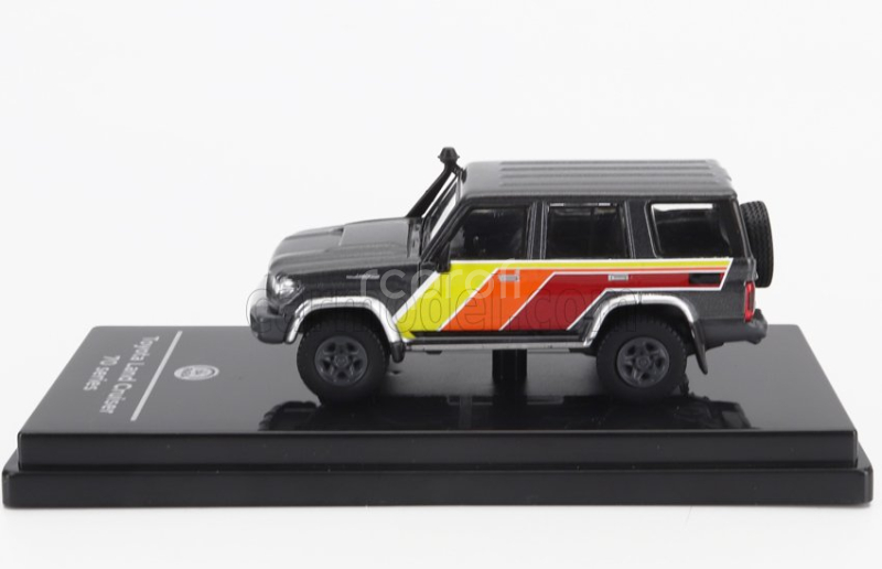 Paragon-models Toyota Land Cruiser Lc76 Trd Lhd 2014 1:64 Šedá Červená Oranžová Žlutá