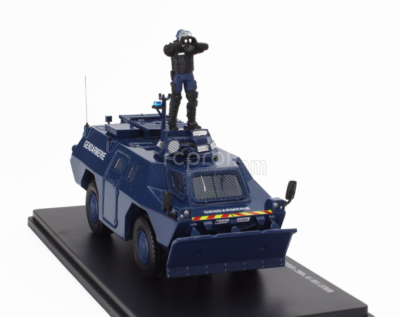 Perfex Berliet Vxb 170 Vbrg Anfibio Blindato Gendarmerie Saint Soline With Figure Police Gendarmes 1974 1:43 Blue