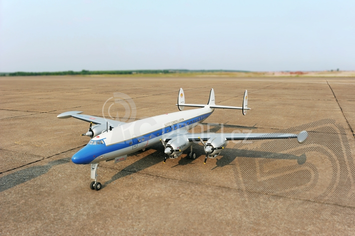 PH107 Lockheed Super Constellation 4300mm 1:8,5