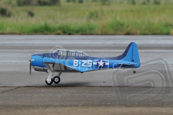 PH123 SBD Dauntless 1440 mm ARF