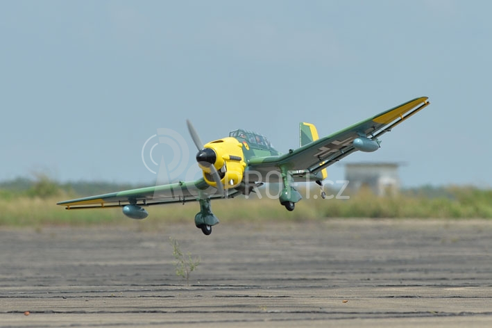 PH149 Ju-87 Stuka 1910mm ARF