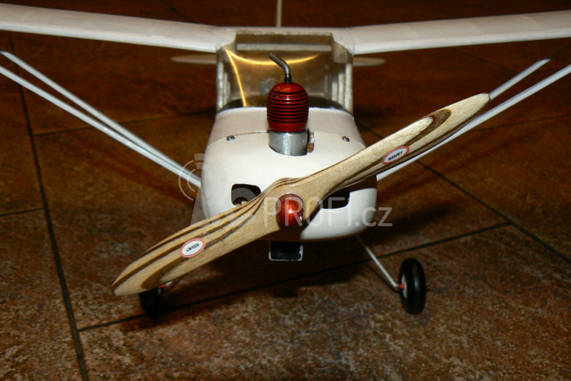 Piper Pa 20 Pacer, rozpětí 600mm, stavebnice (1+1 zdarma) Classic models