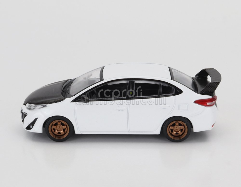 Pop-race-limited Toyota Vios Gr 2022 1:64 Bílá Černá