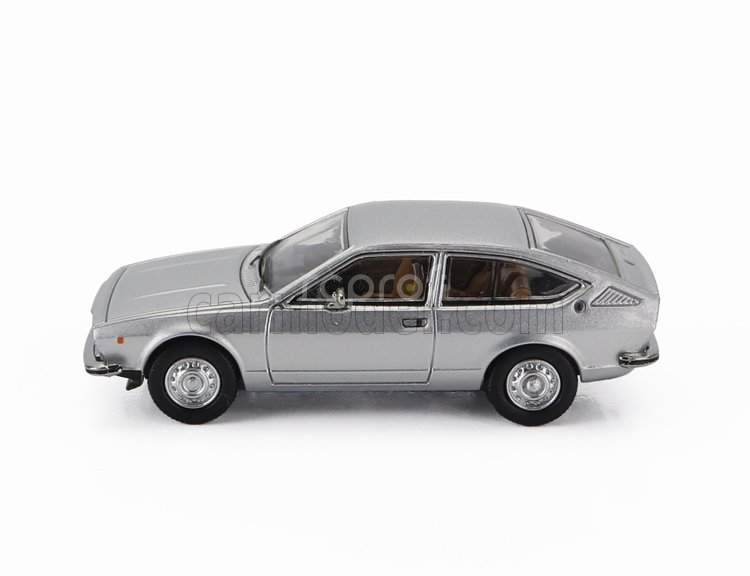 Premium classixxs Alfa romeo Alfetta Gt 1974 1:87 Silver