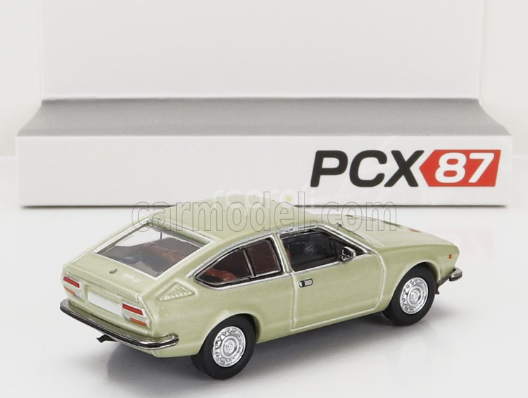 Premium classixxs Alfa romeo Alfetta Gt 1974 1:87 Velmi Světle Zelená Met