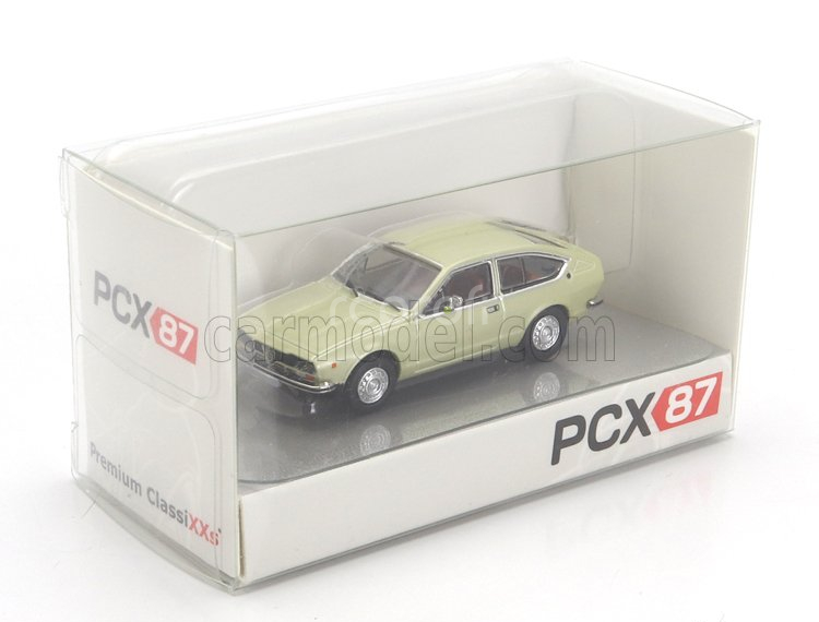 Premium classixxs Alfa romeo Alfetta Gt 1974 1:87 Velmi Světle Zelená Met