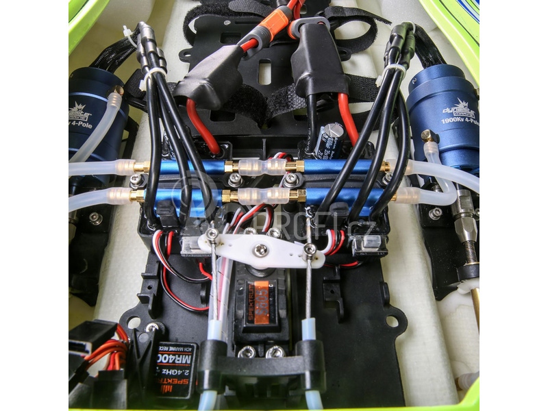 Proboat Miss GEICO Zelos 36 Twin Brushless Catamaran RTR