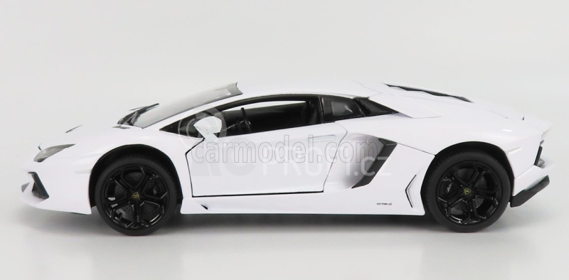 Rastar Lamborghini Aventador Lp700-4 2011 1:18 Bílá