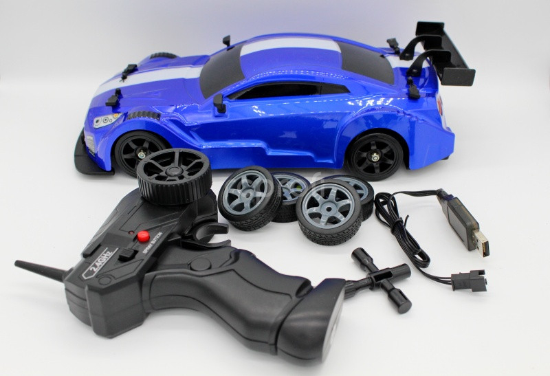 RC auto Drift Car s kouřem a LED, modrá