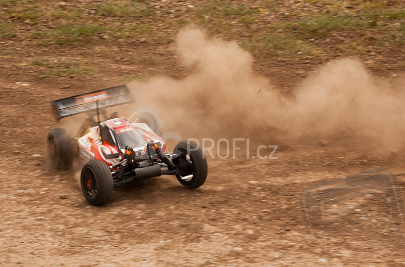 RC auto HPI Trophy Buggy Flux