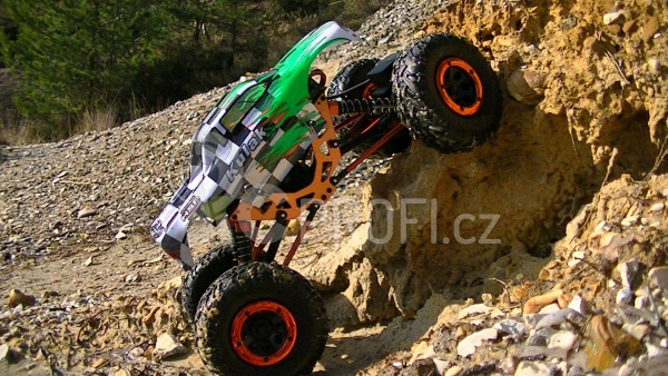 RC auto Kulak Crawler 2.4GHz, 1/18