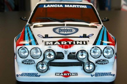 RC auto Lancia Delta S4 gr.B 4WD 1:10