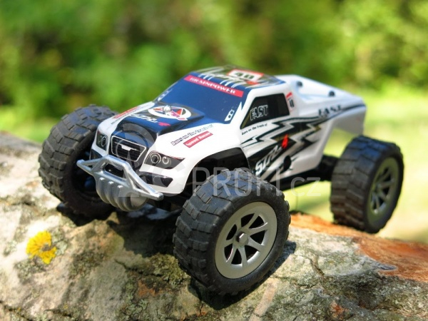 RC auto Monster STR-4