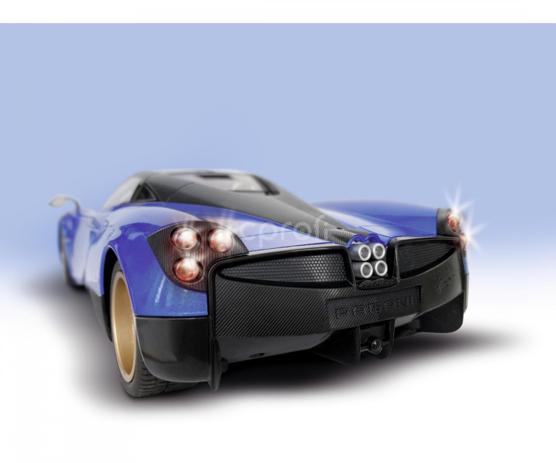 RC auto Pagani Huaira