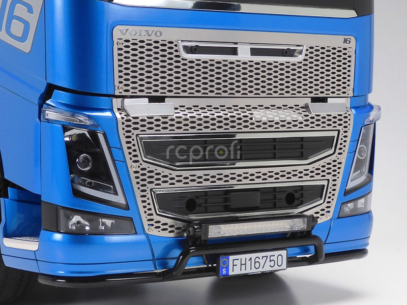 RC auto Tamiya Volvo FH16 Globetrotter XL 750