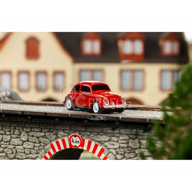 RC auto Volkswagen Beetle 1:87, červená