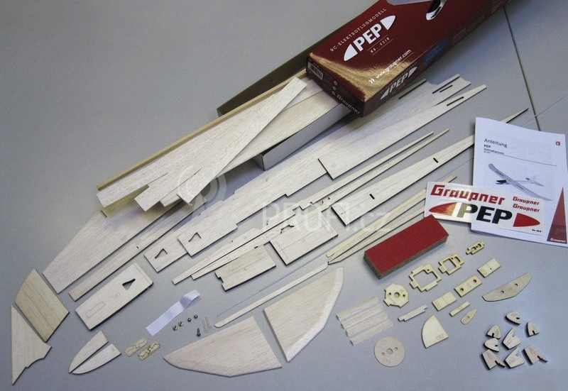 RC-Elektromodell PEP balsa stavebnice + Pohonná sada PEP - Limitovaná serie