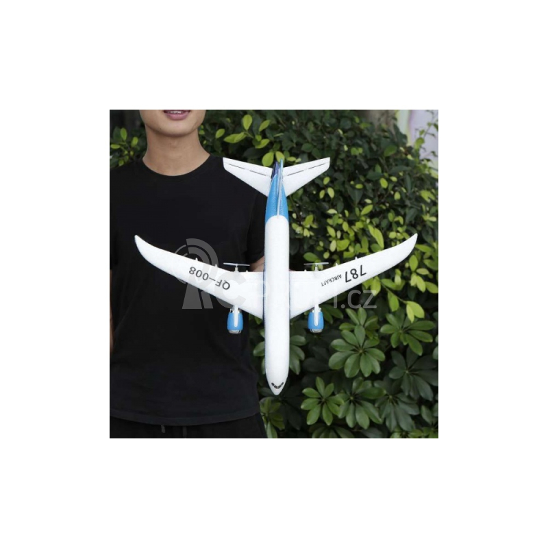 RC letadlo Boeing 787