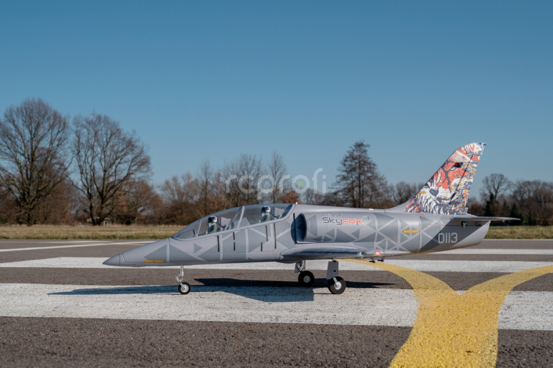 RC letadlo KAVAN L-39 Skyfox 1088mm, bílá