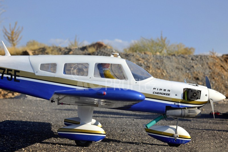 RC letadlo PIPER CHEROKEE 52 ARF