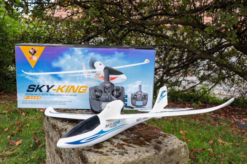 RC letadlo Sky King F959, modrá + náhradní baterie