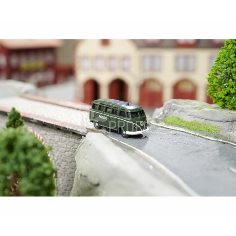 RC sada VW T1 Policejní vůz a Maltézská sanitka 1:87