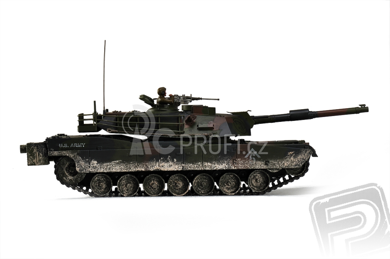 RC tank M1A1 Abrams 1:16, patinovaný