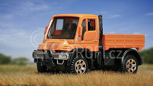 RC Unimog U300, oranžová