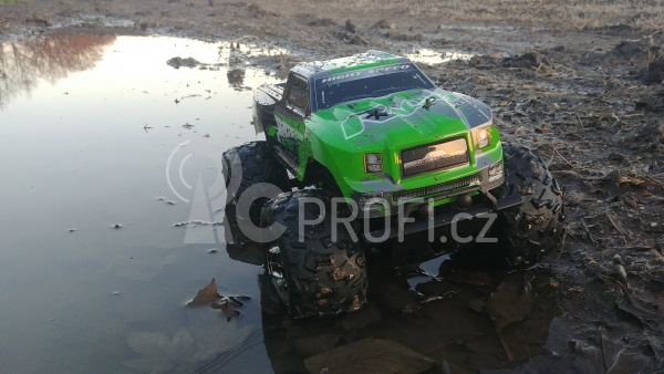 RC voděodolný Monster truck 1:10