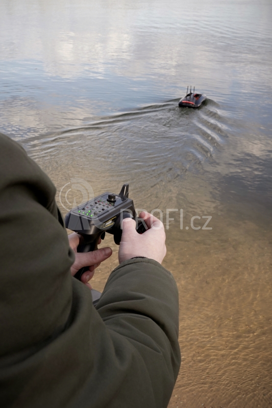 RC zavážecí lodička Baiting 2500 2,4GHz RTR s GPS a sonarem