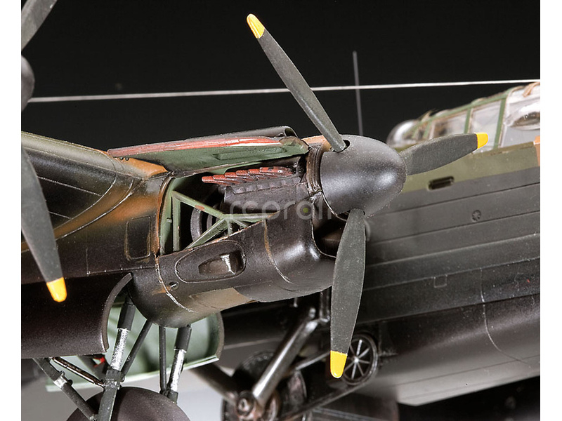 Revell Avro Lancaster B.III Dambusters (1:72) (sada)