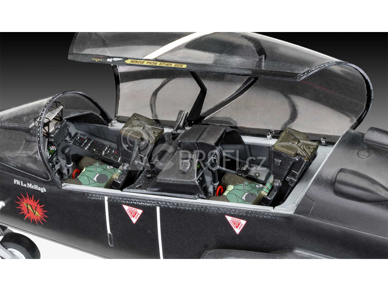 Revell BAe Hawk T2 (1:32)