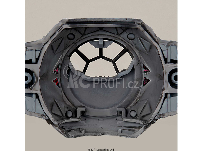 Revell BANDAI SW - TIE Interceptor (1:72)