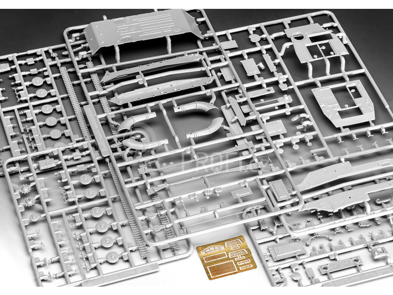 Revell BTR-50PK (1:72)