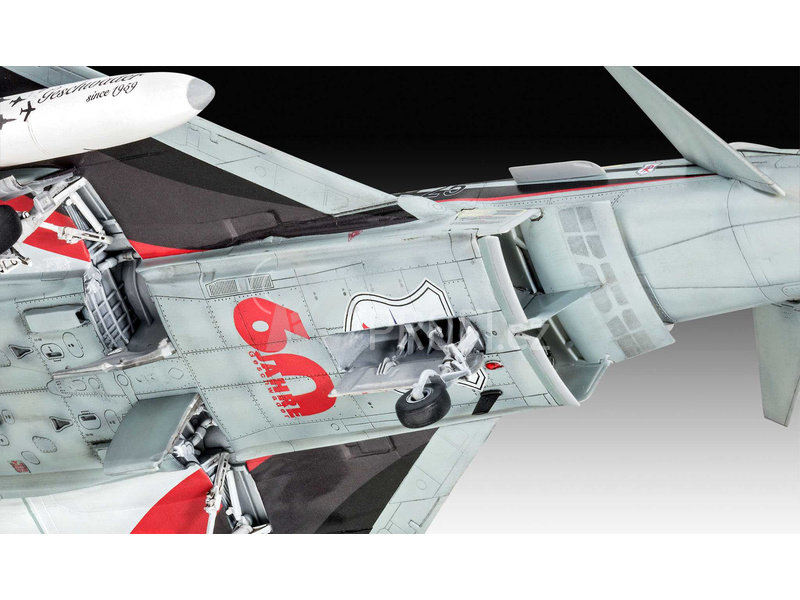 Revell Eurofighter Typhoon varon Spirit (1:48)