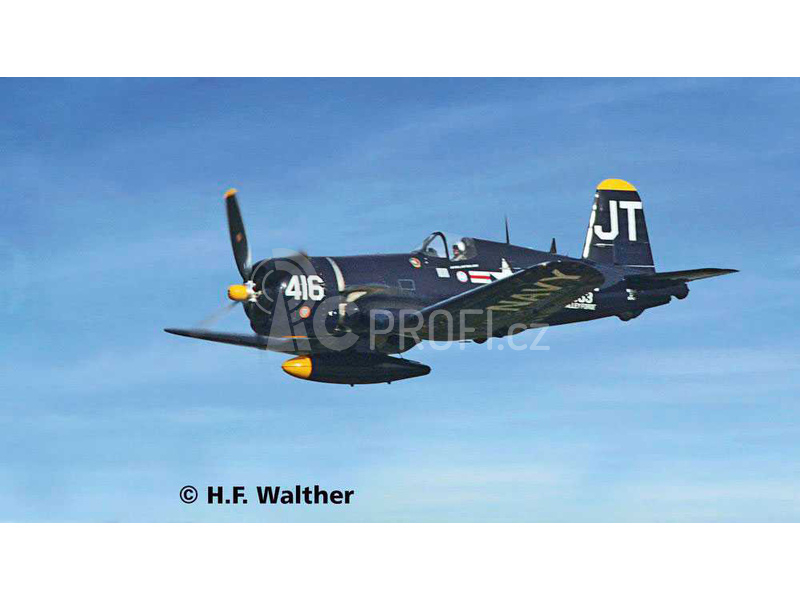 Revell F4U-1A Corsair (1:72) sada