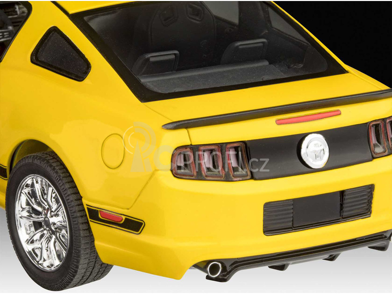 Revell Ford Mustang Boss 302 2013 (1:25) (sada)