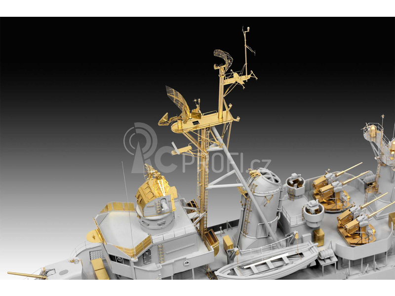 Revell German Destroyer Class 119 (Z1/Z5) (1:144)