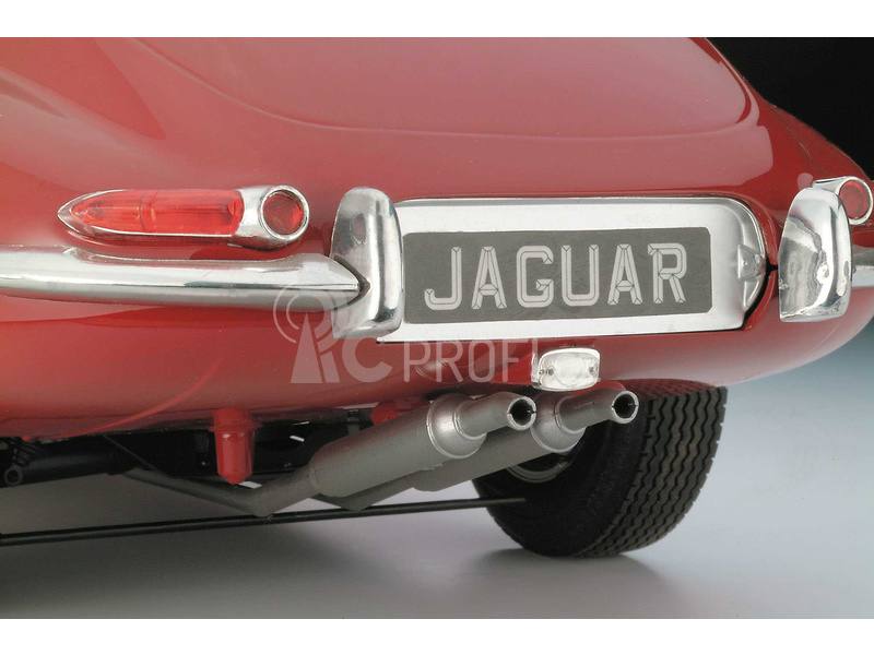 Revell Jaguar E-Type (1:8)