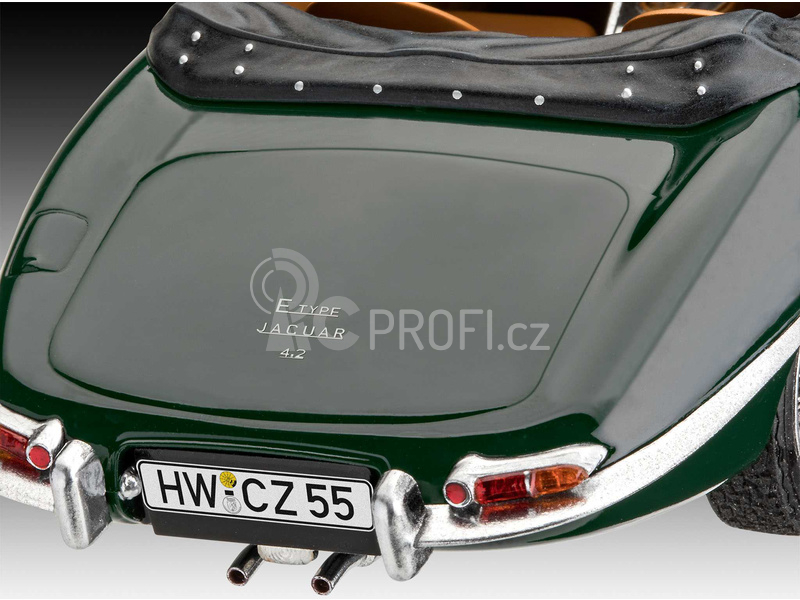 Revell Jaguar E-Type Roadster (1:24) (sada)