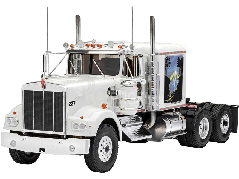 Revell Kenworth W-900 (1:25)