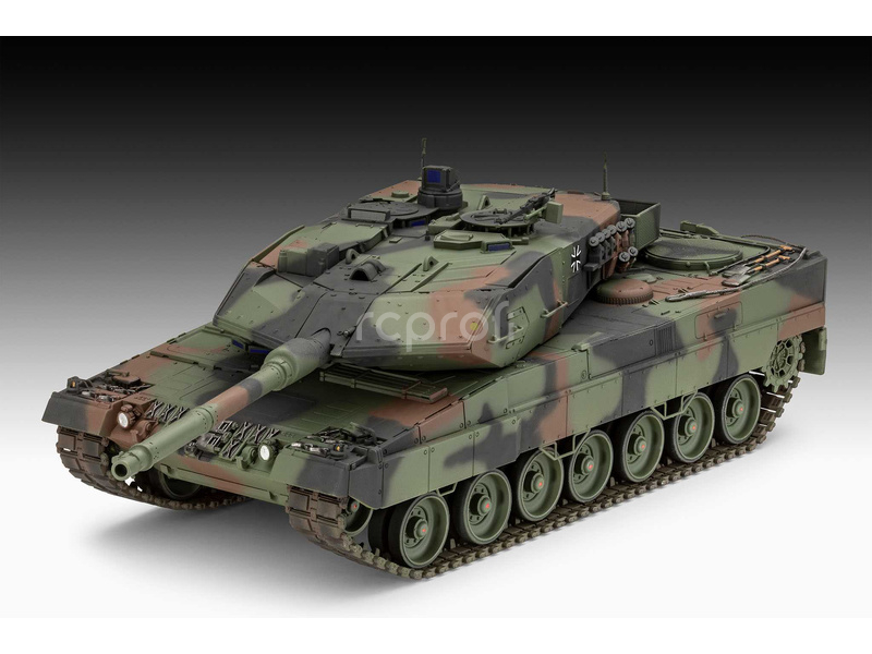 Revell Leopard 2 A6M+ (1:35) (sada)