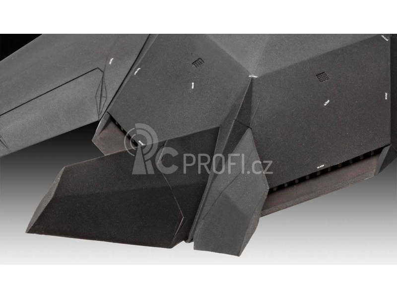 Revell Lockheed Martin F-117A Nighthawk (1:72)