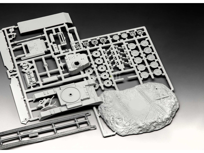 Revell M24 Chaffee (1:76) (sada)